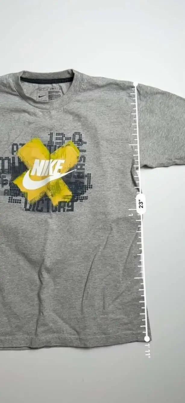 Nike Graphic T-Shirt Youth Boys Medium 10-12 Gray Cotton Tee